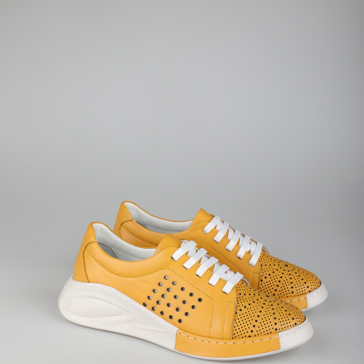 MarinaDelRayMustard3.png