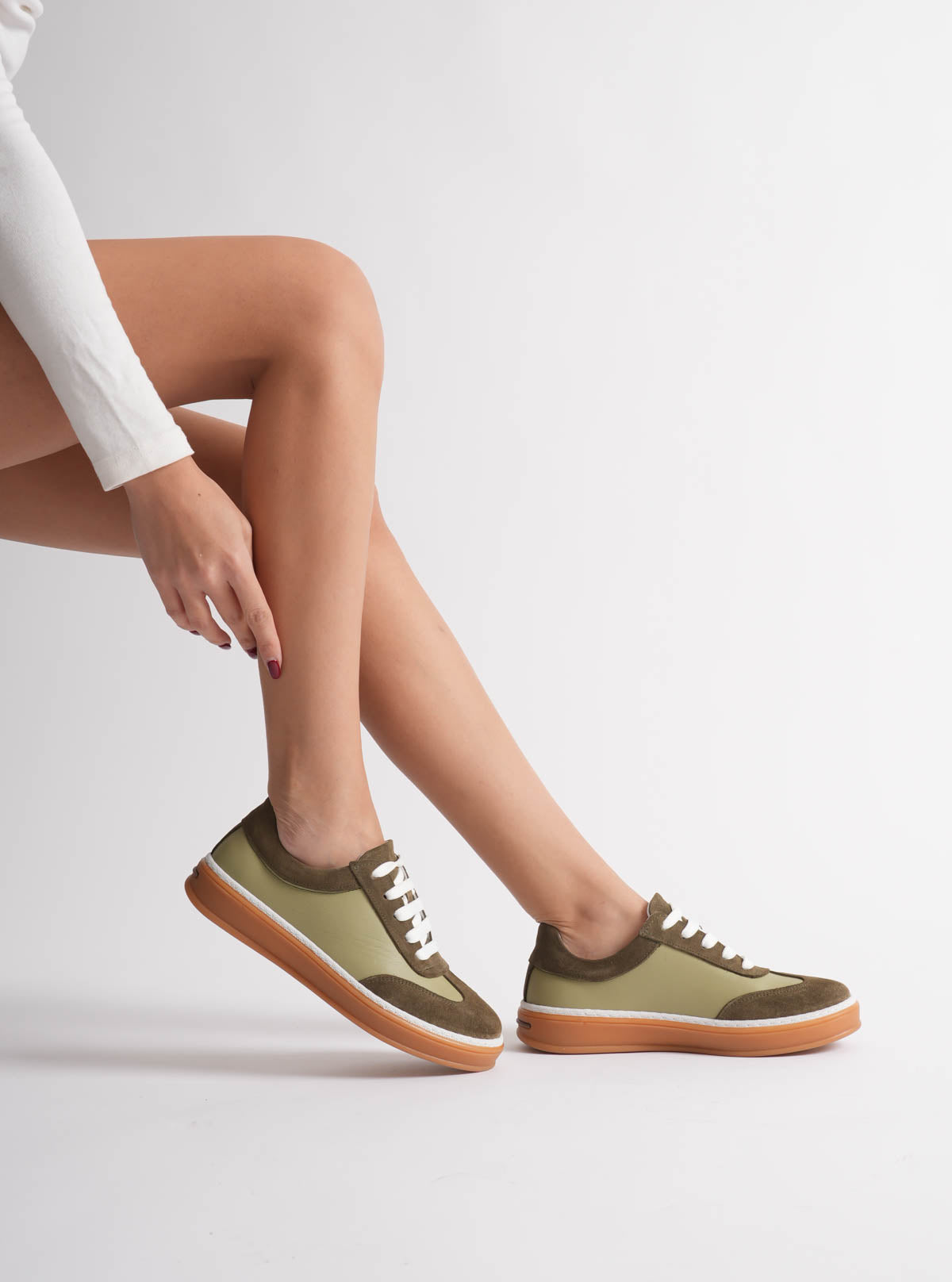 REDONDO SHOES GREEN LEATHER