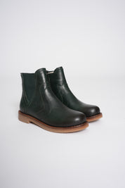 Boston – Timeless Elegance, Everyday Strength