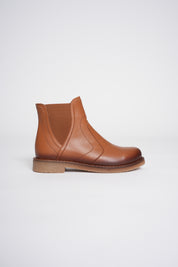 Boston – Timeless Elegance, Everyday Strength