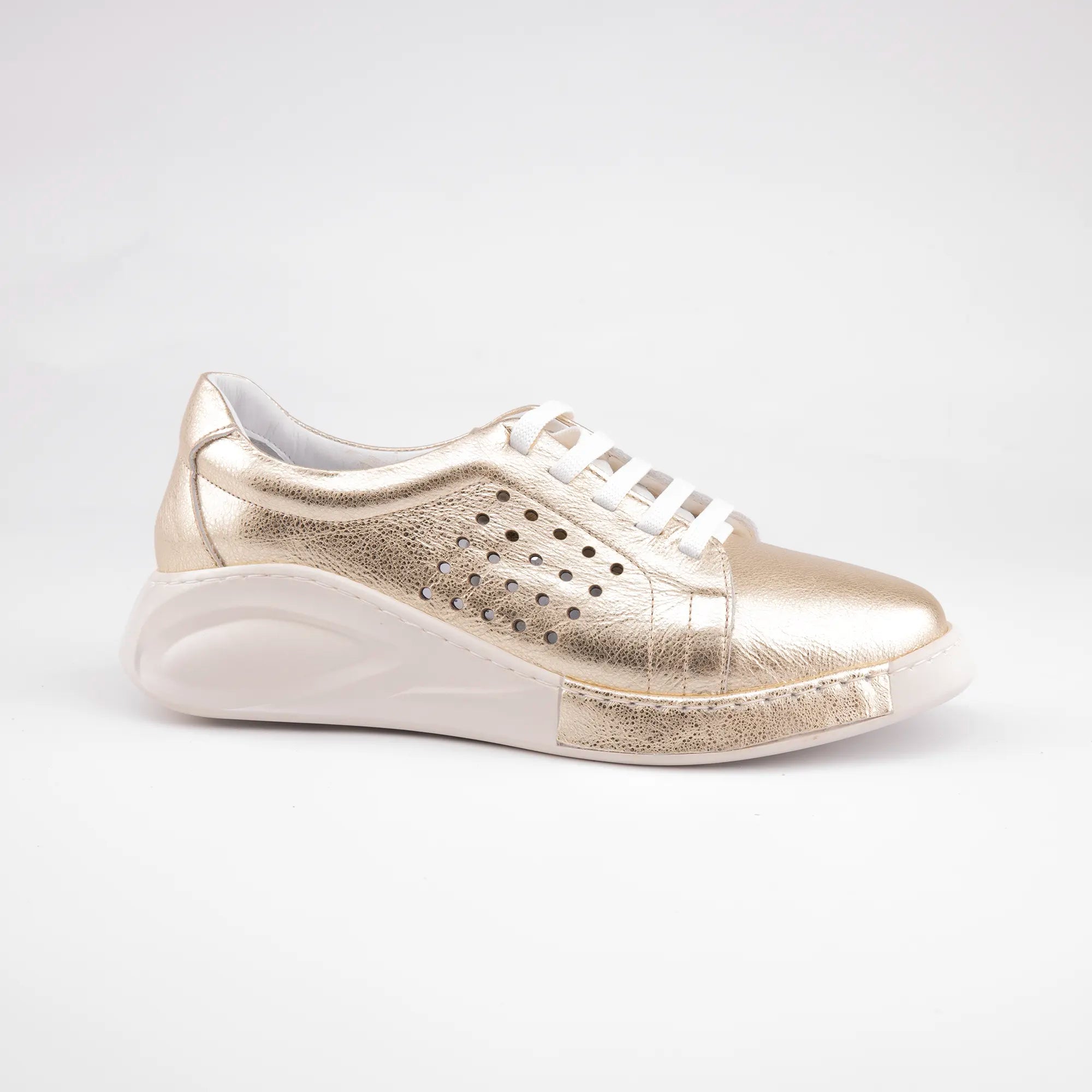 MrCalvano Laguna Beach Gold Leather Comfort Shoes