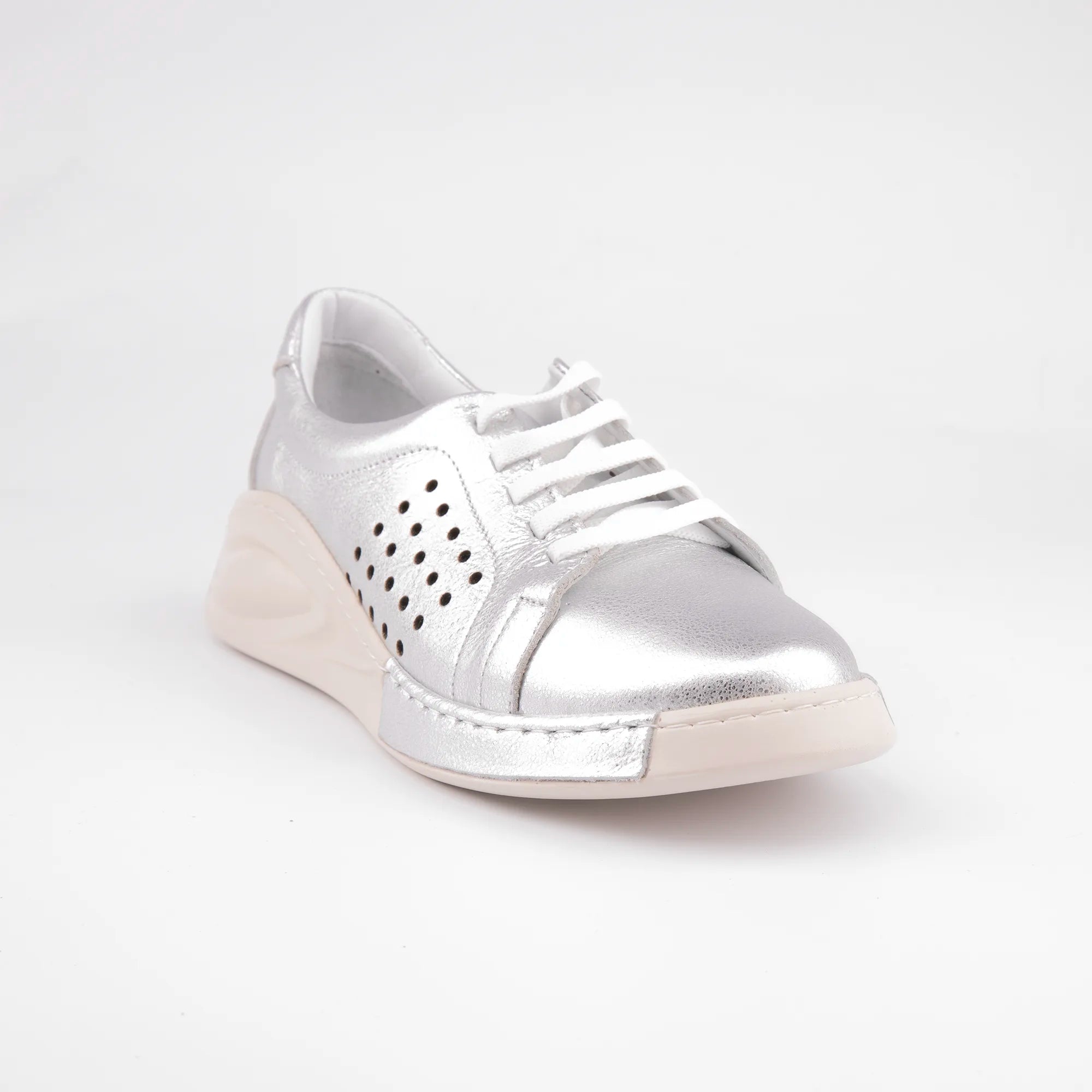 MrCalvano Laguna Beach Silver Leather Comfort Shoes
