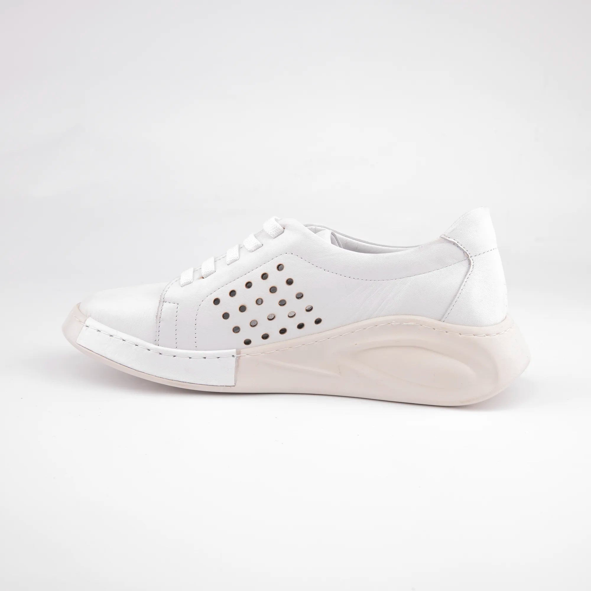 MrCalvano Laguna Beach White Leather Comfort Shoes