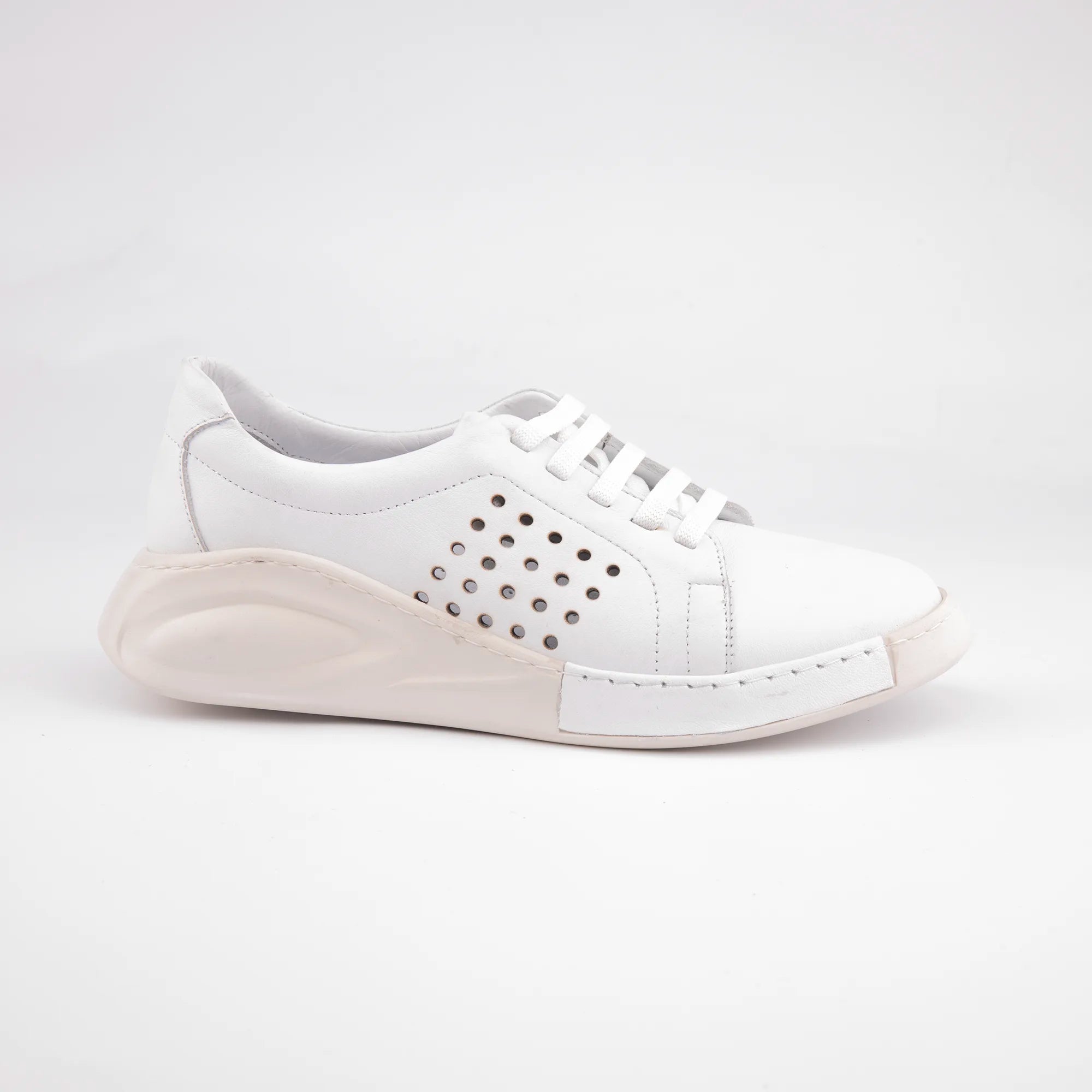 MrCalvano Laguna Beach White Leather Comfort Shoes
