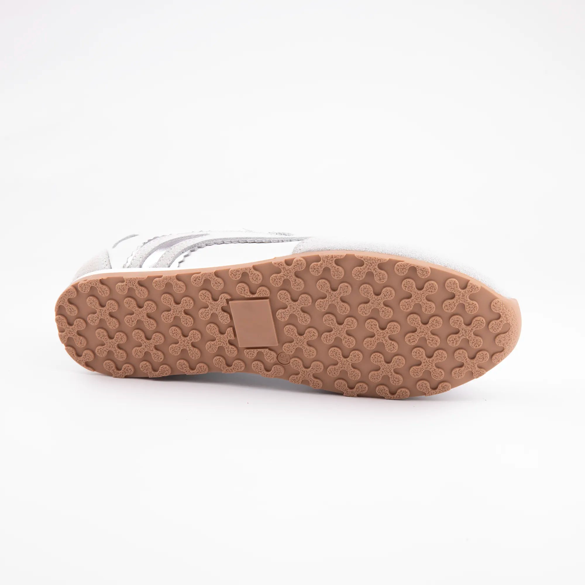MrCalvano Serene Strides White Leather & Suede Sneakers