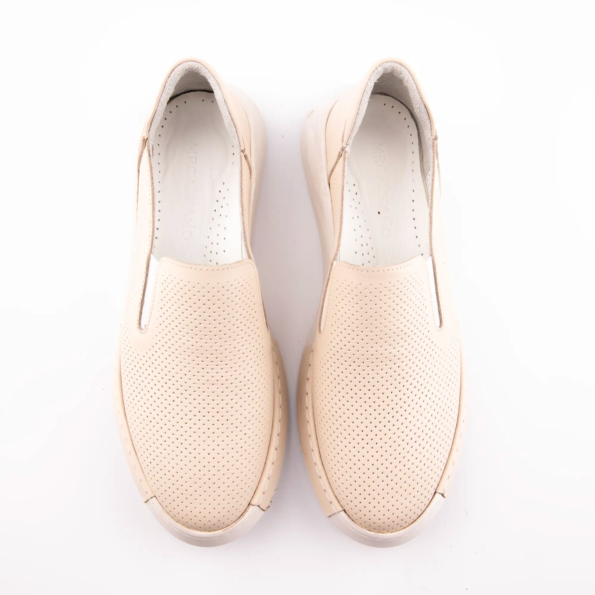 Calvano Malibu women's tan leather comfort sneakers with perforated upper and creamy off-white sculpted sole, pair up view.