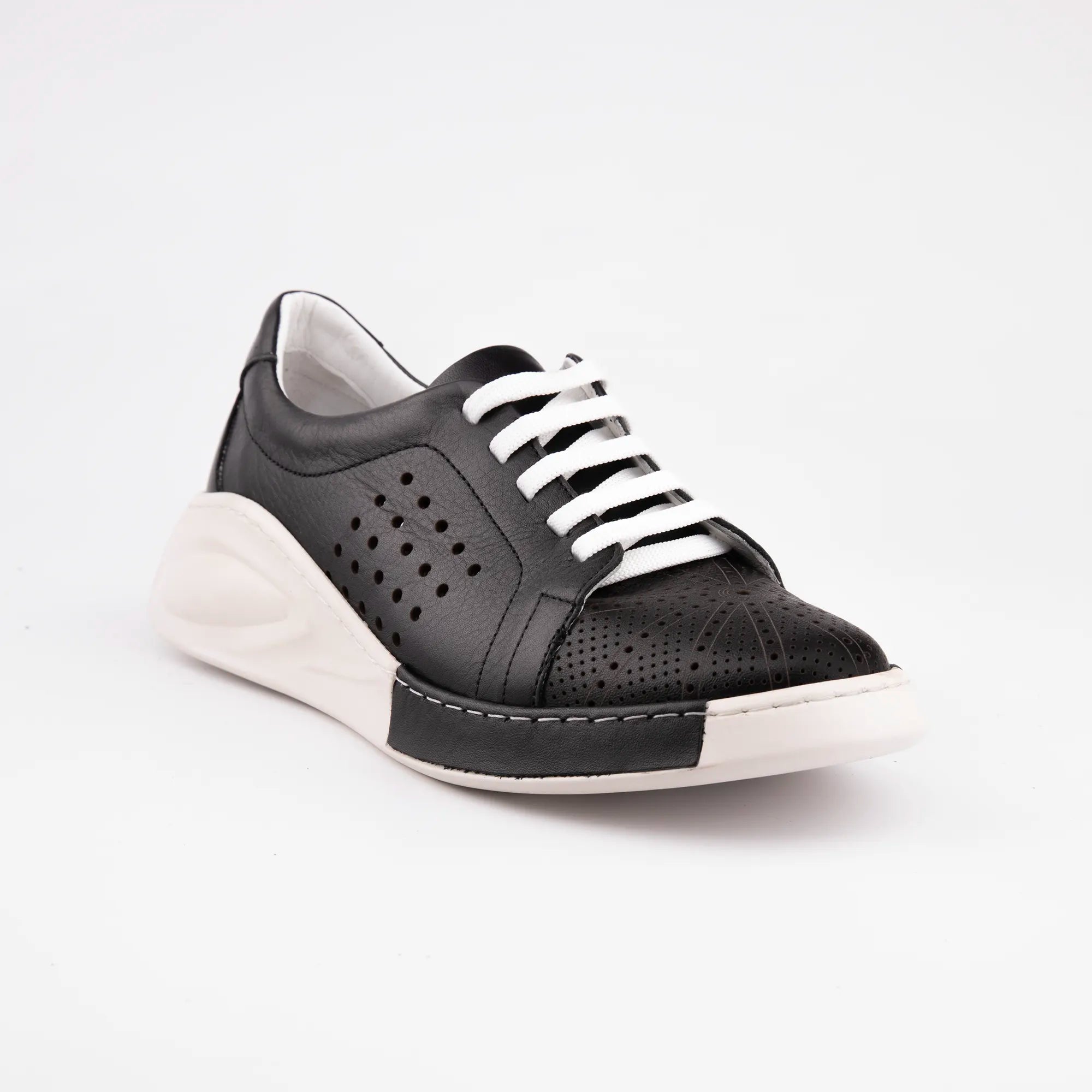 MrCalvano Marina Del Rey Black Leather Women Comfort Shoes