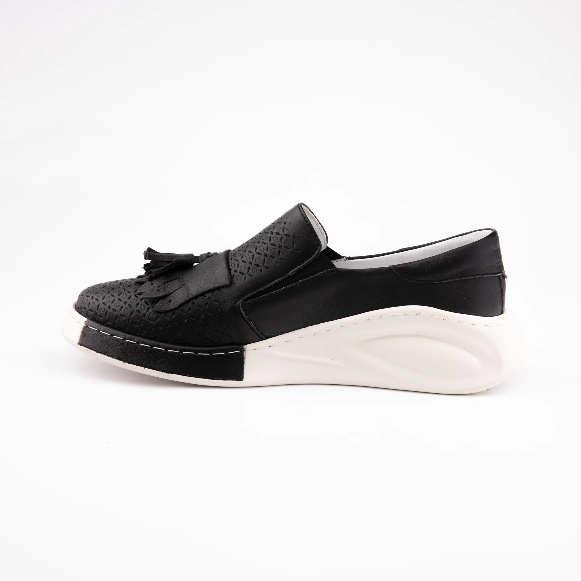MrCalvano Newport Beach Black Leather Comfort Slip-on Women Shoes