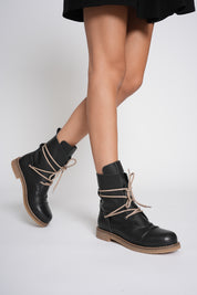 NEW YORK – Bold, Modern, Effortless