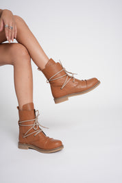 NEW YORK – Bold, Modern, Effortless